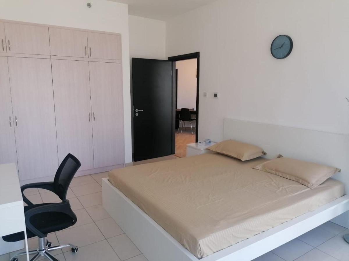 La Riviera Appartement Dubai Buitenkant foto