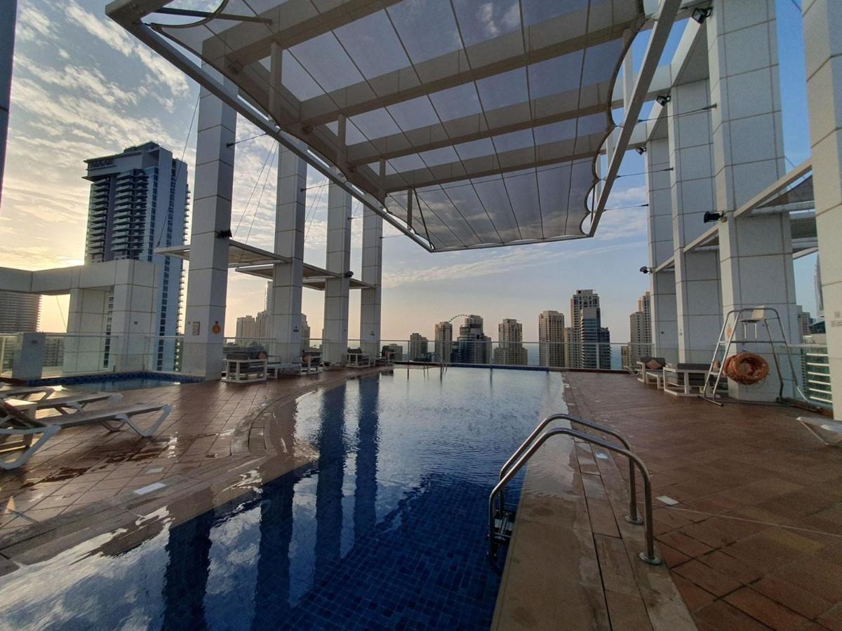 La Riviera Appartement Dubai Buitenkant foto