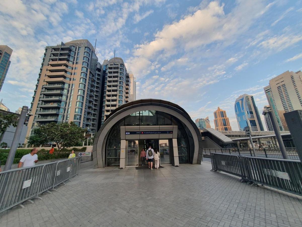 La Riviera Appartement Dubai Buitenkant foto