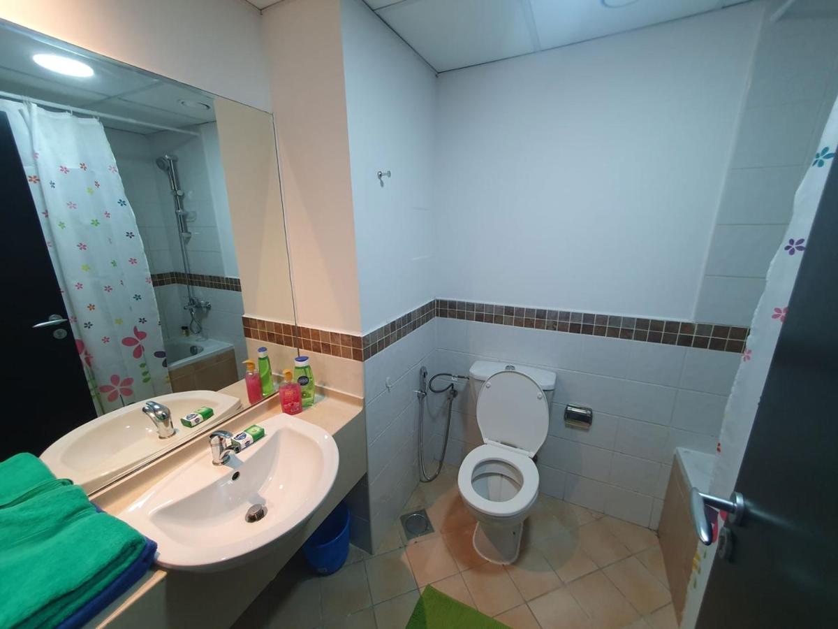 La Riviera Appartement Dubai Buitenkant foto